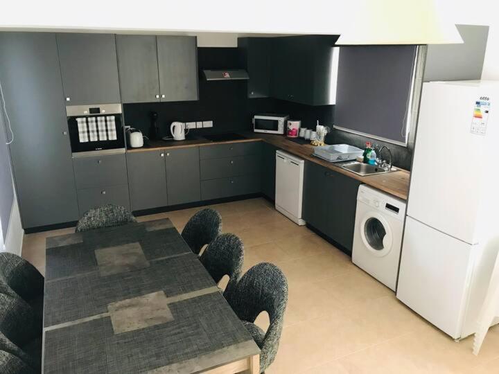 El Sueno Apartment Лачи Екстериор снимка